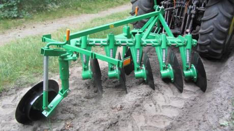 PŁUG 5-TALERZOWY P5T